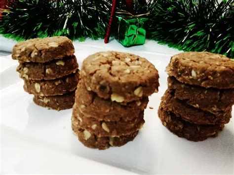 Saturday, 25 april 2020 almond flour cookies are delicious crunchy chewy sticky and easy to make love the aniseed taste. Almond Cookies with Gluten-Free Flour Christmas Recipe