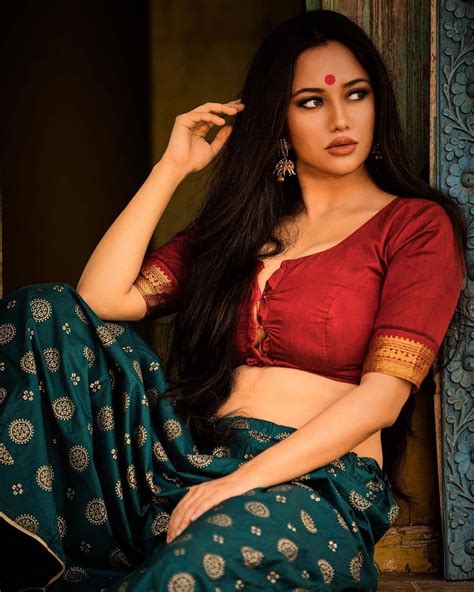 Bengali Beauties Hot Pics Cinehub