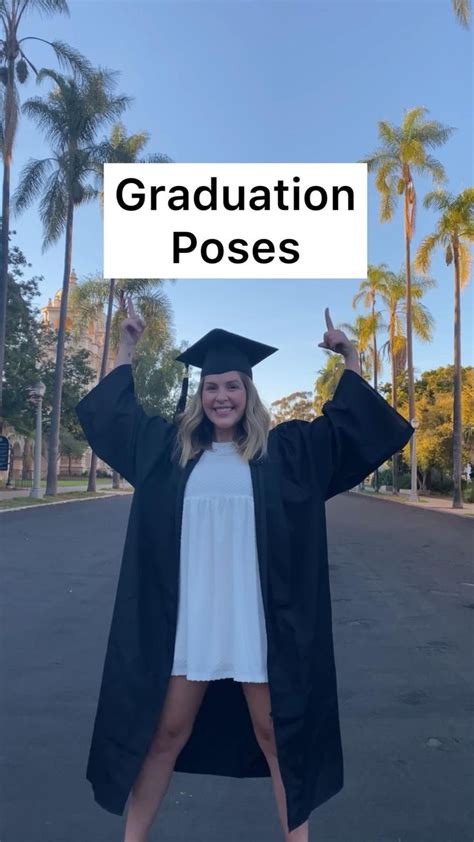 Graduation Poses Graduation Poses Graduation Photography Poses Girl
