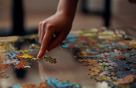 6 Cognitive Benefits of Doing Jigsaw Puzzles - Butterfly Labs