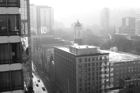 Portland Or Cold Foggy Morning Photorator