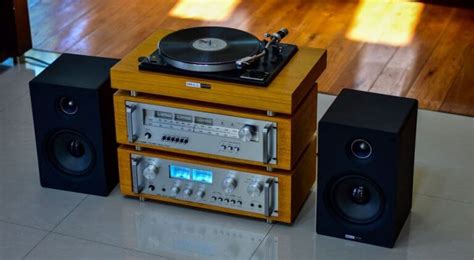 The 7 Best Speakers For Vinyl Record Players Turntables 2023