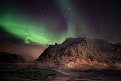 Aurora Polar En Montañas Fondo De Pantalla Id5197