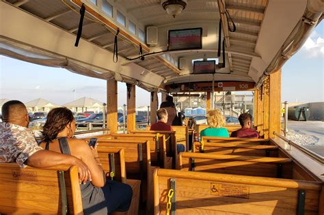 3 Reasons Pensacola Beach is the Best of Florida's Emerald Coast