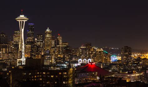 downtown seattle night the kerry park shot again at nig… flickr