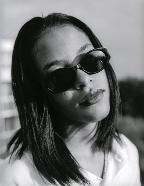 Aaliyah Photographed By Eddie Otchere 1994 Eclectic Vibes