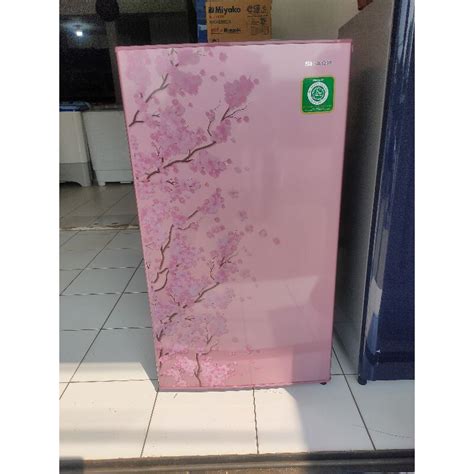 Rekomendasi kulkas 2 pintu terbaik murah dan hemat listrik *disclaimer* semua informasi yang terdapat pada video. Kulkas Sharp 1 Pintu SJ-N162 New Kulkas 1Pintu Murah ...