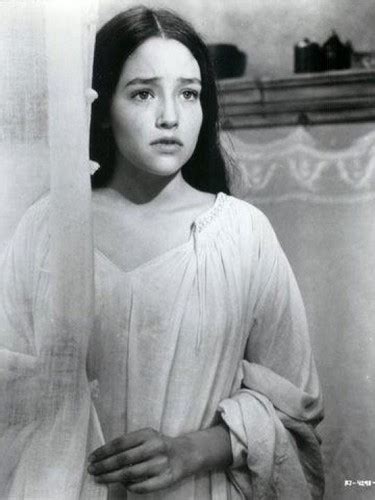 Olivia Hussey Young Olivia Hussey Club Photo 32792040 Fanpop Page 3