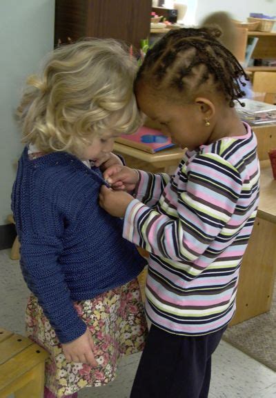 Montessori Kids Learning Montessori Lessons Helping Children