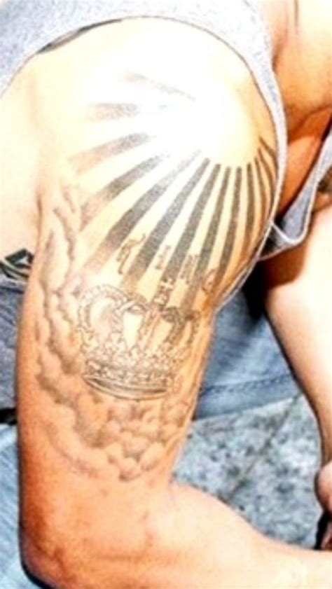 Sun Rays Tattoos For Guys Tattoo Designs Men Sun Tattoos