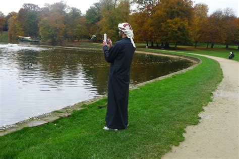 Hotels with complimentary breakfast in brussels. This is Belgium: Autumn photographers Bois de la Cambre ...