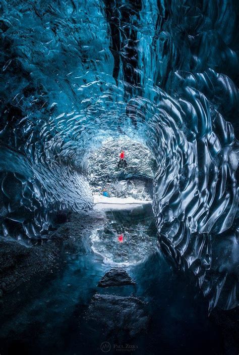 N The Ice Tunnels Of Breiðamerkurjökull Such A Majestic Setting For