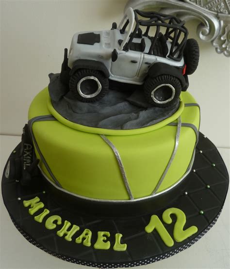 Rubicon Jeep Fondant Cake Truck Is Made Of Rk Covered With Fondant