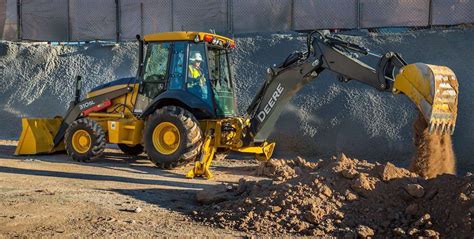 John Deere Launches 6 New L Series Backhoes 2 With Lifting Power
