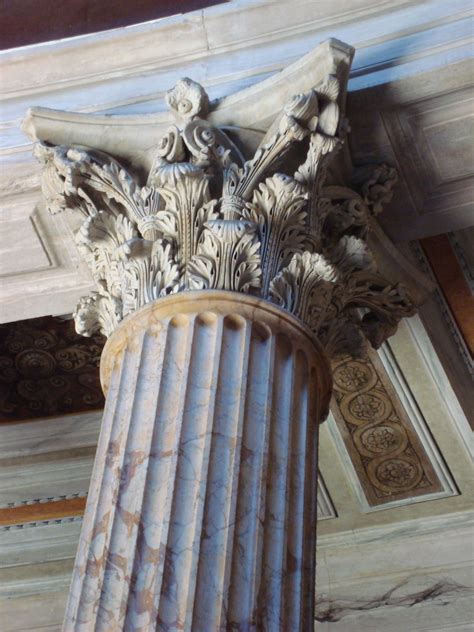 Column In The Pantheon Rome Italy Искусство скульптуры Искусство