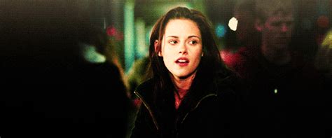 10 S Of Bella Swan Reacting To Situations Like A Normal Person