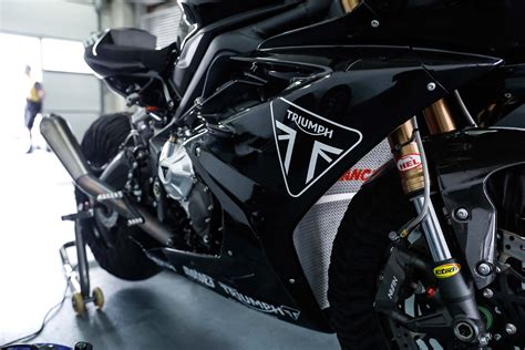 Triumph Tests Moto2 Engine With Daytona Based Prototype