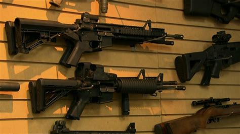 Watch CBS Evening News: White House, senators attempt to prepare a bill