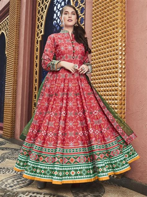 If you want an evening. Pink Digital Printed Partywear Anarkali Gown in 2020 ...