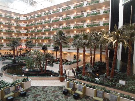 Hotels In Las Vegas Embassy Suites Las Vegas Airport