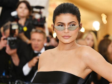 1920x1440 Kylie Jenner At Met Gala 2018 1920x1440 Resolution Hd 4k Wallpapers Images