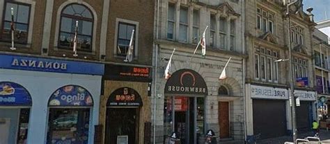 Police Officer Sacked After Drunken Fight In Cardiff Pub Hot Lifestyle News