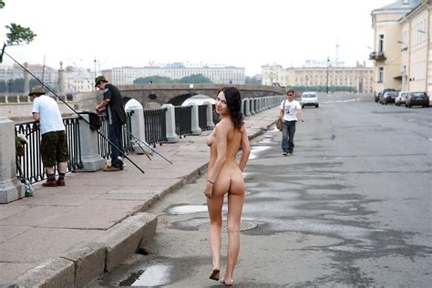 Nude In Public Its Sexy And Wet Pict Gal