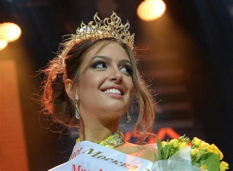 Who Is Oksana Voevodina Is The Russian Beauty Queen Still Married To The King Of Malaysia
