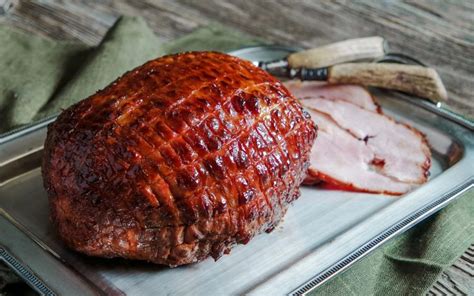 A great tasting moist honey glazed ham from your crock pot and you don't need to eat ham for a week. The basics: how to glaze a perfectly gleaming ham - Jess ...