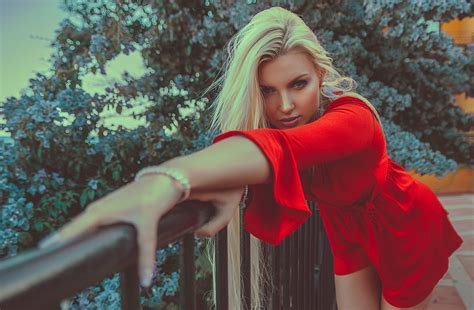 1284x2778px Free Download Hd Wallpaper Montse Roura Women Blonde Red Dress Portrait