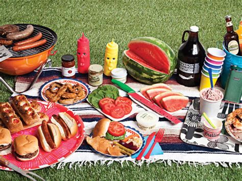 We've had multiple bbq's every summer for the past 4 years and i've got the backyard bbq menu down to a science. Summer BBQ essentials: Go-to gear for a backyard barbecue