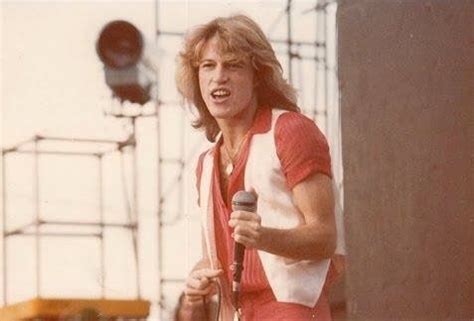 Select from premium crazy holiday models of the highest quality. Pin by Patti Taylor on Andy | Andy gibb, Andy, Youtube