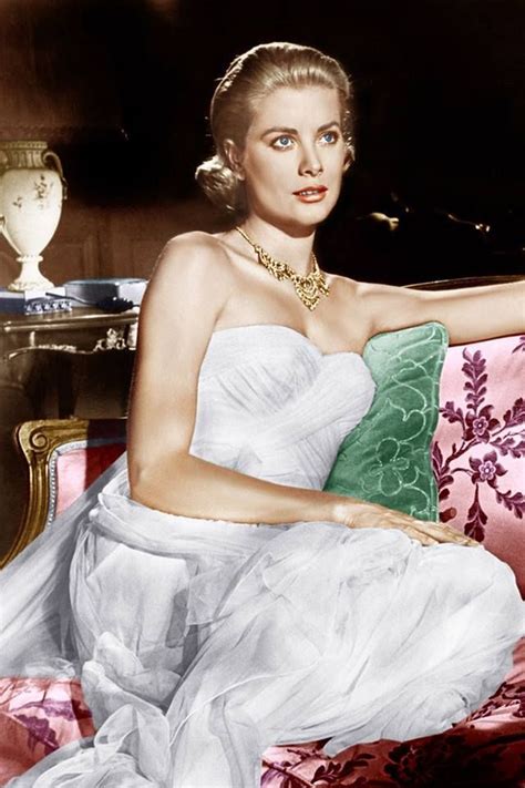Grace Kelly Wearing A Dress By Edith Head For To Catch A Thief 1955