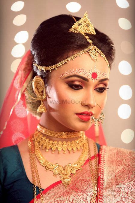 Portfolio Of Ayans Exclusive Bridal Makeup Bridal Makeup In Kolkata