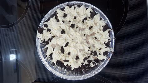 Mccain Deep N Delicious Cookies And Cream Pie Reviews In Frozen Desserts