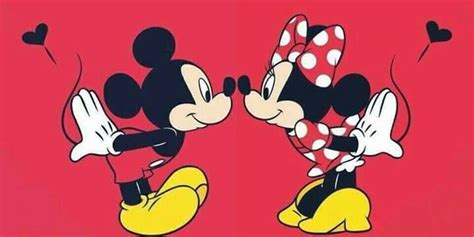 Mickey And Minnie Mouse Nose Kissing Imagenes Mickey Y Minnie Minnie