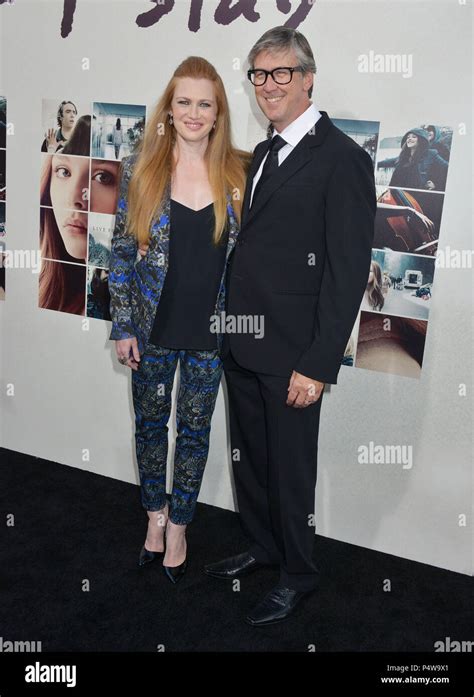 Mireille Enos And Alan Ruck 159 Red Carpet Event Hi Res Stock