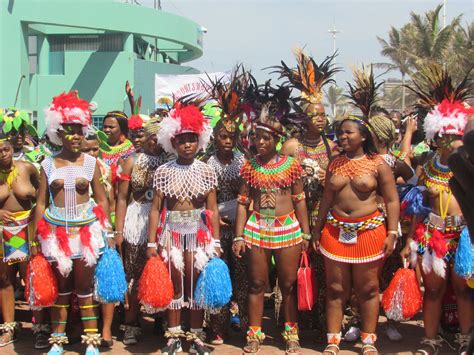 Beyond Zulu Productions Sur Twitter The Zulu Maidens That Keep The Flames Of Our Culture