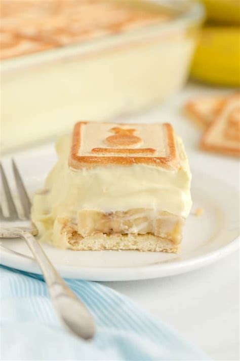 If you haven't tried this recipe from paula deen yet, you must do it asap!! Slice of Not Yo' Mama's Banana Pudding in 2020 | Banana ...