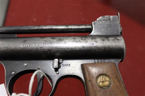 177 Early Webley Mk1 Air Pistol Wood Grips No 1392