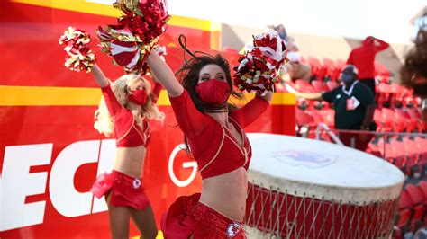 Travis kelce #87 of the kansas city chiefs warms up before the afc championship game against the tennessee titans at arrowhead stadium on january 19, 2020 in. Photos: Chiefs Cheerleaders from Week 5 vs. Las Vegas Raiders