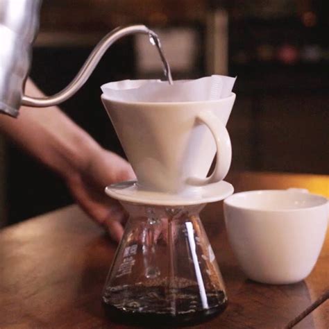 How To Make Pour Over Coffee Starbucks® Coffee At Home Coffee