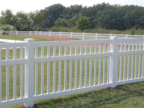 Penn fencing will assist you by phone in designing your fence or drawing your plan. How To Install Vinyl Fence Slats di 2020 | Kesehatan