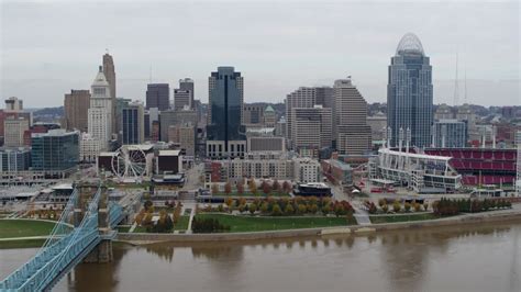 Cincinnati Ohio Aerial Stock Footage 155 Videos Axiom Images
