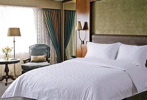 We offer a wide range of color varieties in plain duvet cover sets and quatrefoil pattern design duvet covers sets. Luxury Hotel bedding supplier 300 Thread Count Cotton ...