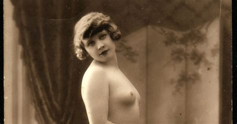 Jaypeg Naked Vintage Nude Posing On Chair