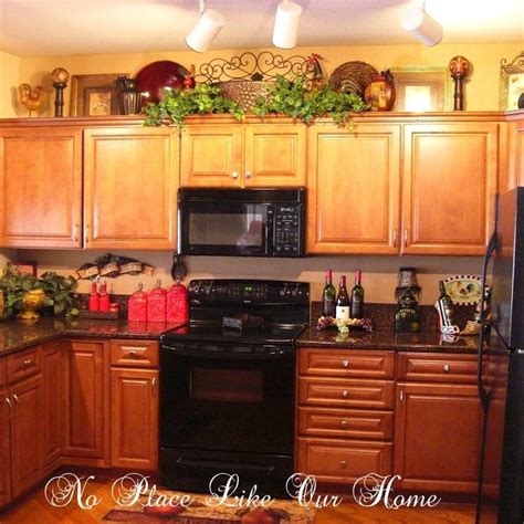 See more ideas about top of cabinets, cabinet decor, decorating above kitchen cabinets. Ideas For Top Of Kitchen Cabinets Decorations | Decorating ...