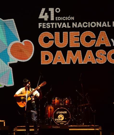 La Historia Detrás De La Fiesta Nacional De La Cueca Y El Damasco Santa Rosa Mendoza Mendoza