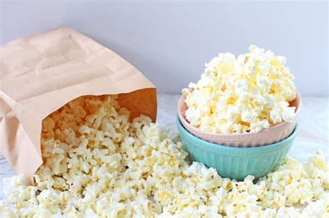 How To Make Popcorn In A Microwave With A Brown Paper Bag
