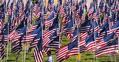 Floridians Remember 911 At Field Of Flags For Fallen Heroes